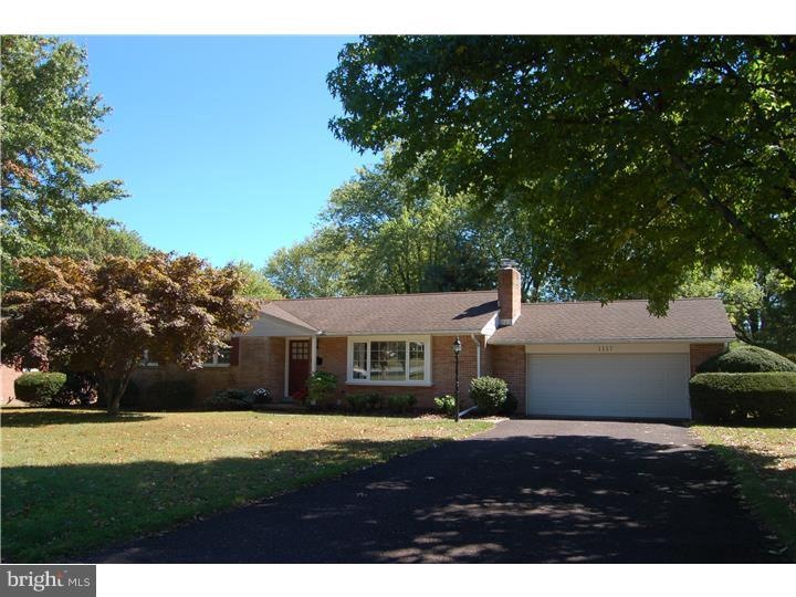 1117 Old Post Rd, Perkasie, PA 18944 - photo 1