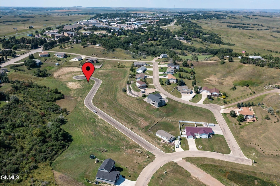 L8b2 Kingsley Rd NW, Mandan, ND 58554 - photo 1