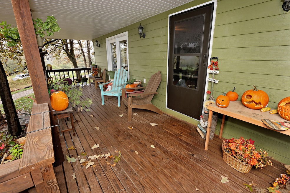1180 Old Sycamore Lp