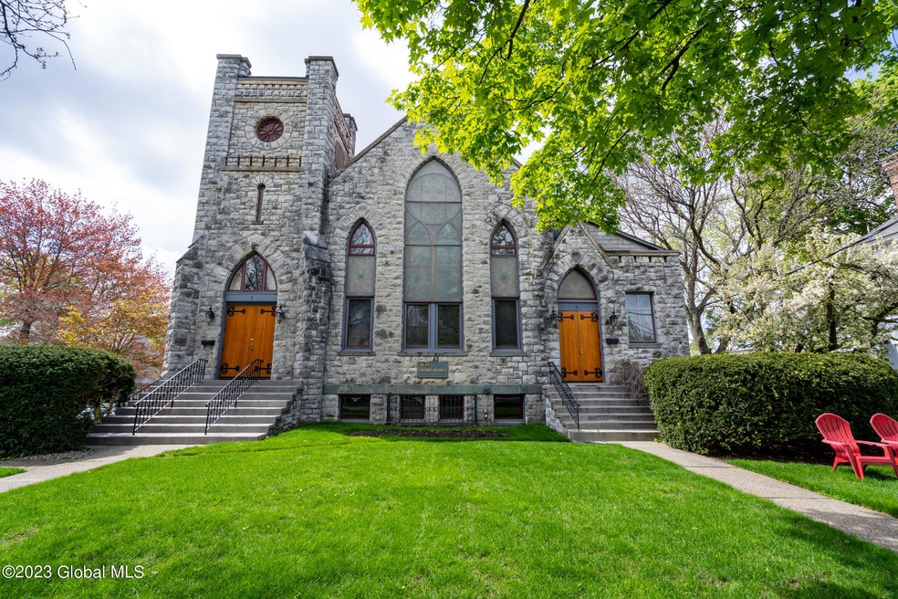 125 Circular St unit 2, Saratoga Springs, NY 12866 - photo 1