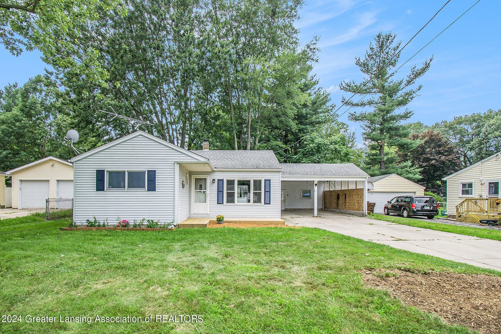 6252 Hilliard Rd, Lansing, MI 48911 - photo 1