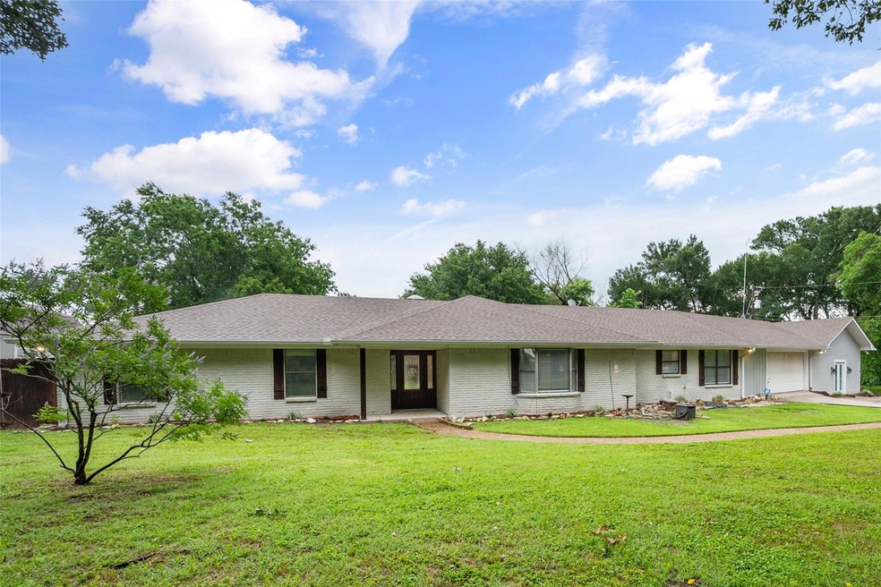 403 SW County Road 1000, Corsicana, TX 75110 - photo 1