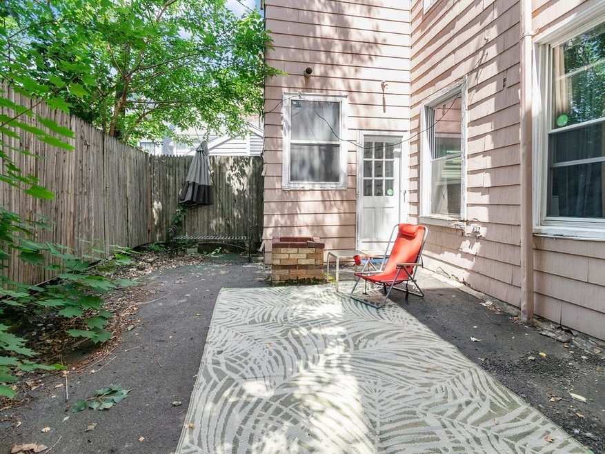28 Cross St, Boston, MA 02113 - photo 1