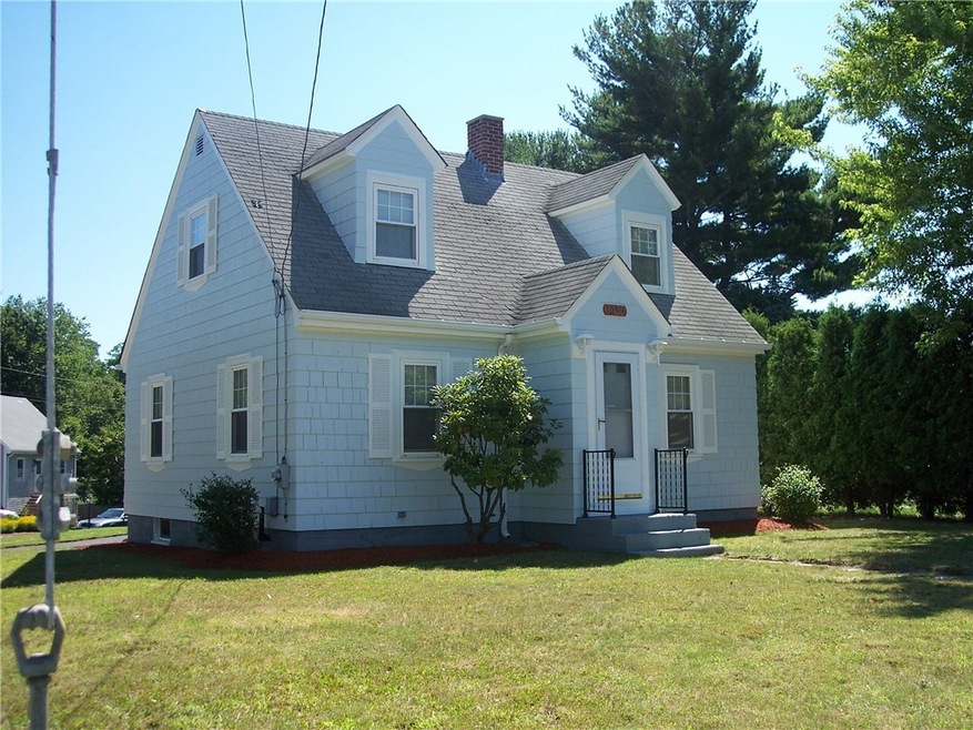 1430 Wampanoag Trail, Riverside, RI 02915 - photo 1