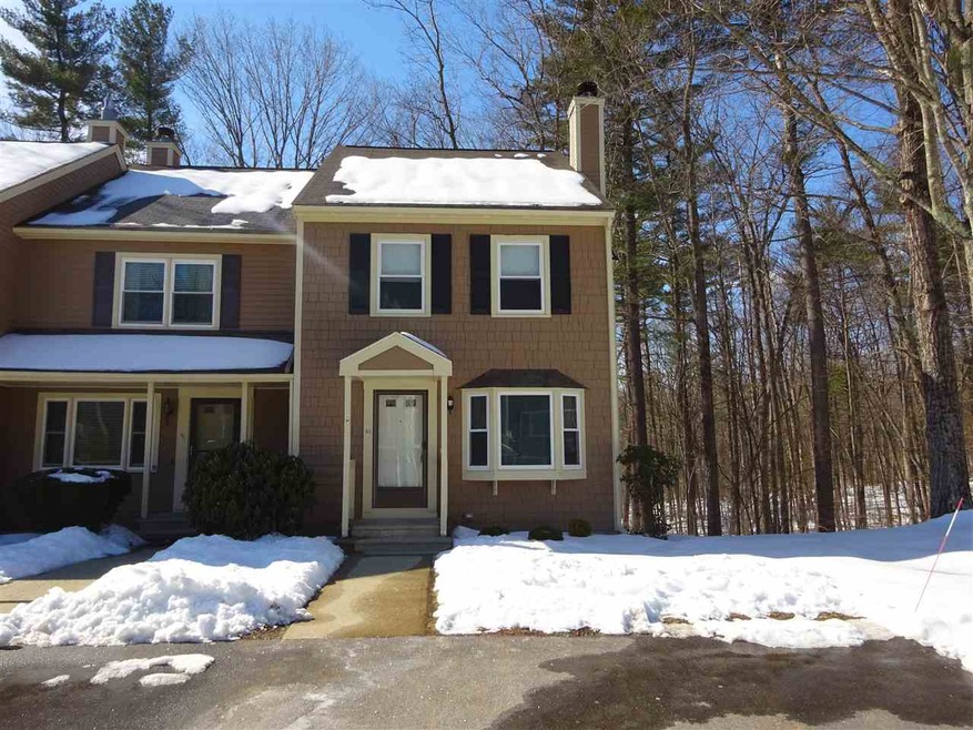 48 Walnut Cir, MerriMacK, NH 03054 - photo 1