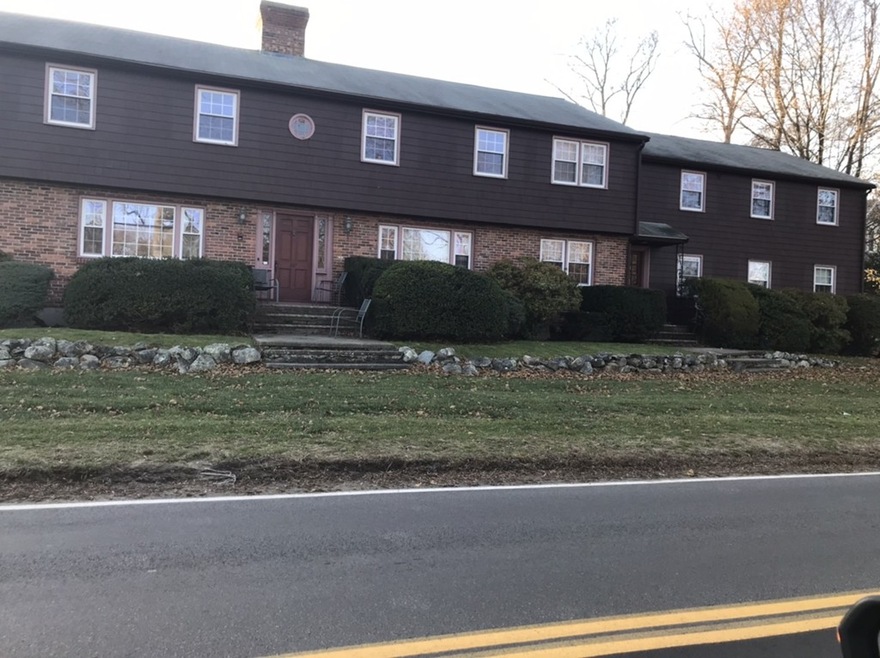 817 Country Way unit 6, Scituate, MA 02066 - photo 1