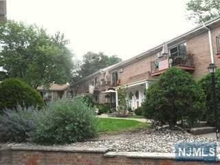 636 Godwin Ave unit 6B, Midland Park, NJ 07432 - photo 1