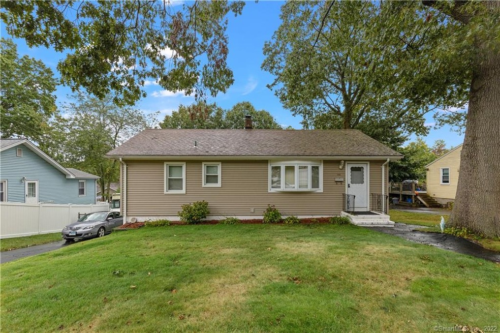 106 Sumac St, West Haven, CT 06516 - photo 1