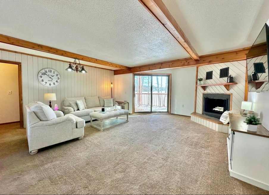 Sold $122,450 • Co-Listing Agent