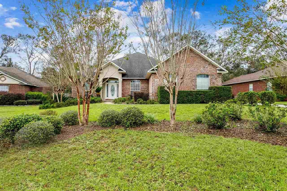 2515 Bowling Green Way, Cantonment, FL 32533 - photo 1