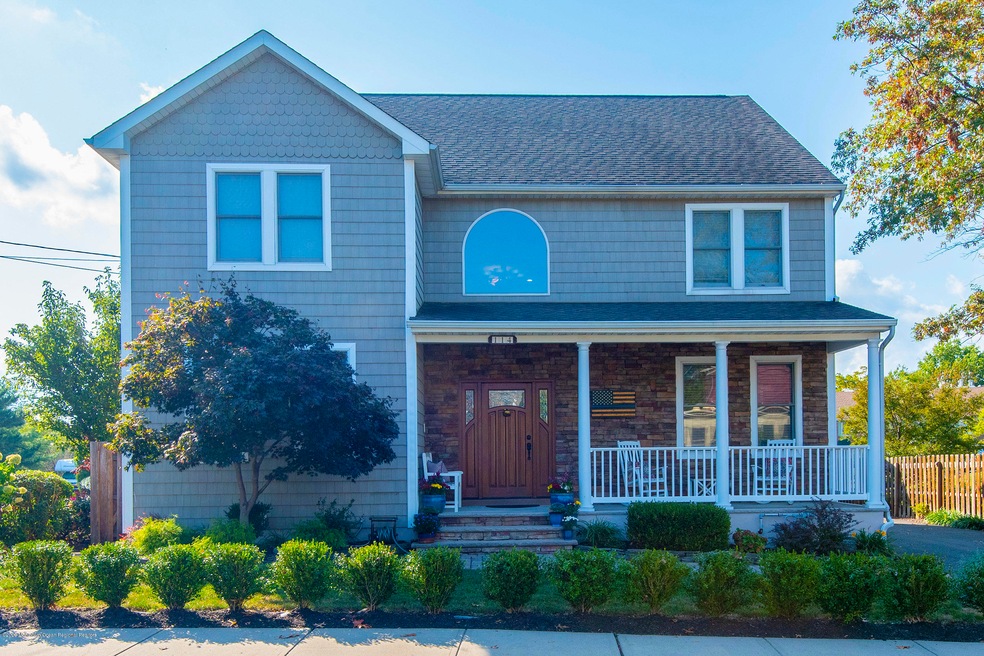 114 Beers St, Keyport, NJ 07735 - photo 1