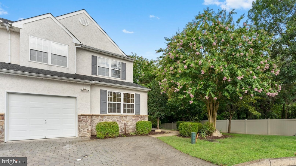 306 Bella Ln, King of Prussia, PA 19406 - photo 1