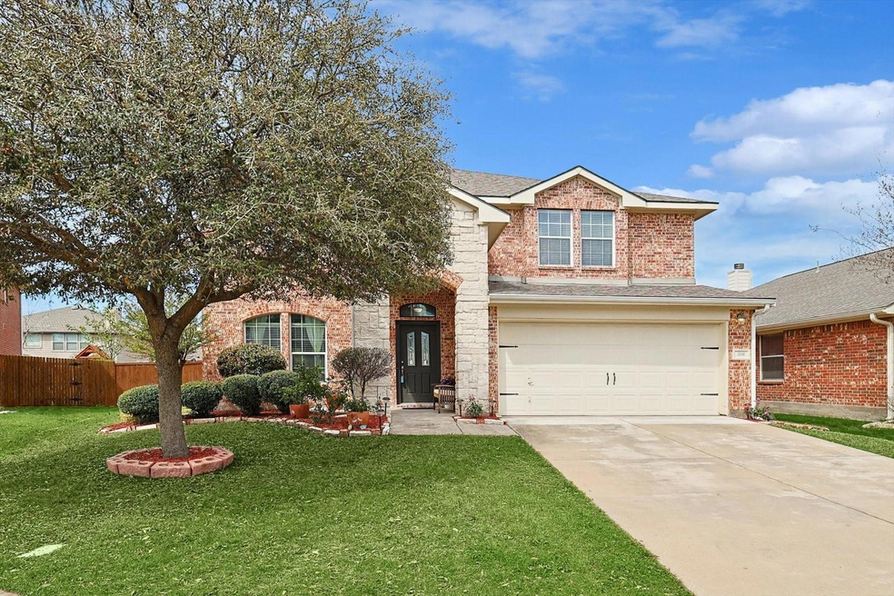 308 Grand Highlands Dr, Wylie, TX 75098 - photo 1