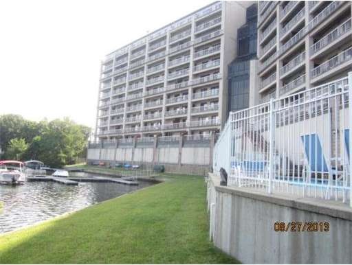 The Lakeshore Condominiums unit 209, Worcester, MA 01604 - photo 1
