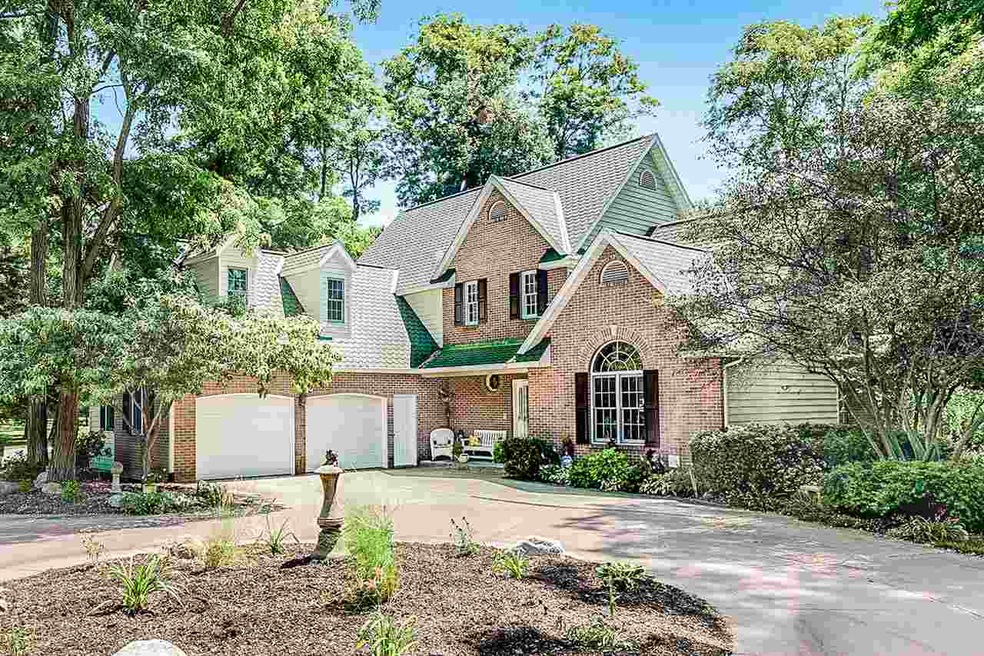 51709 Clubhouse Ct, South Bend, IN 46628 - photo 1