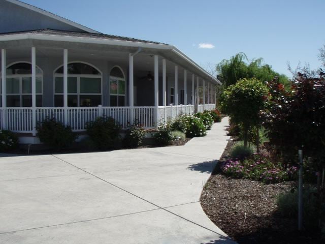 Wrap around porch on Great Room