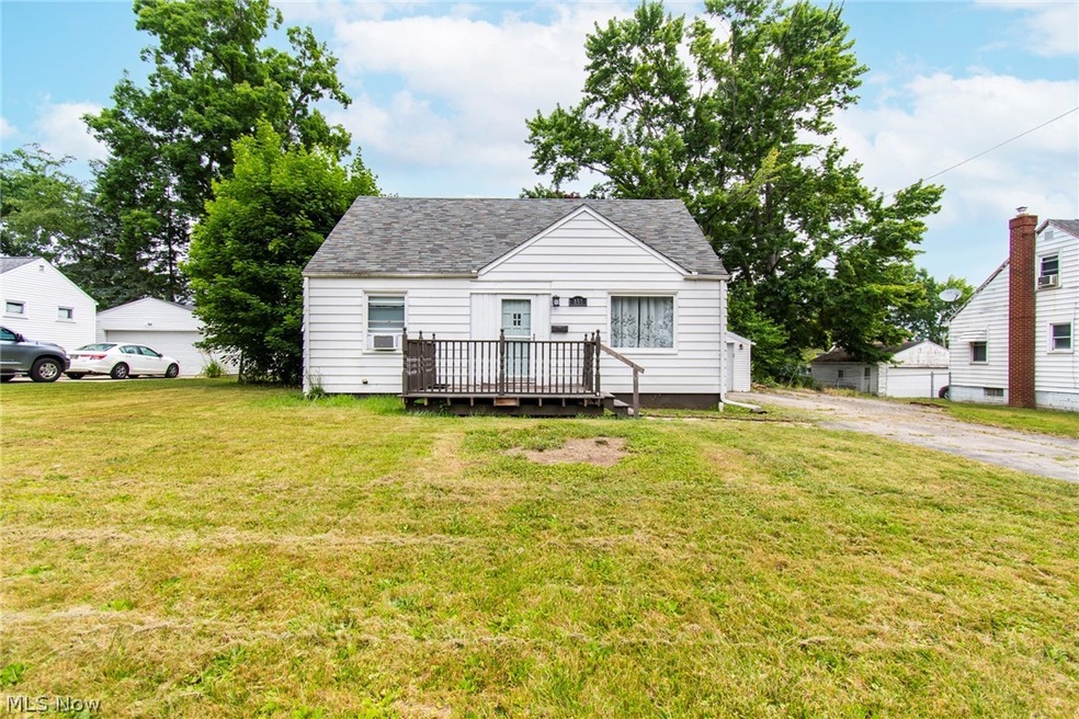 151 Omar St, Struthers, OH 44471 - photo 1