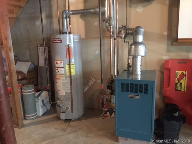 96 Jones Hill Rd unit F2, West Haven, CT 06516 - photo 1