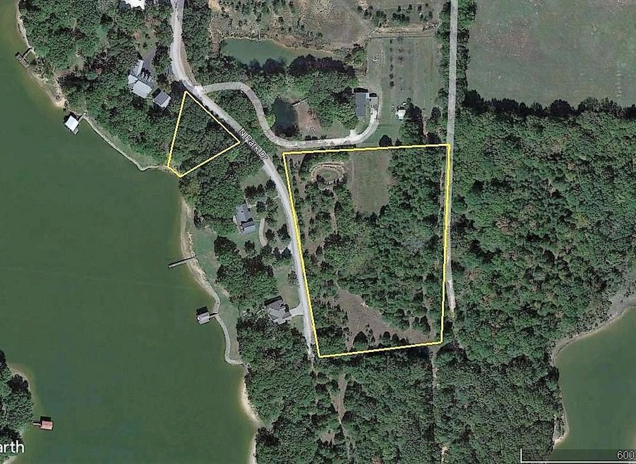 000 N Park Dr, Bonham, TX 75418 - photo 1