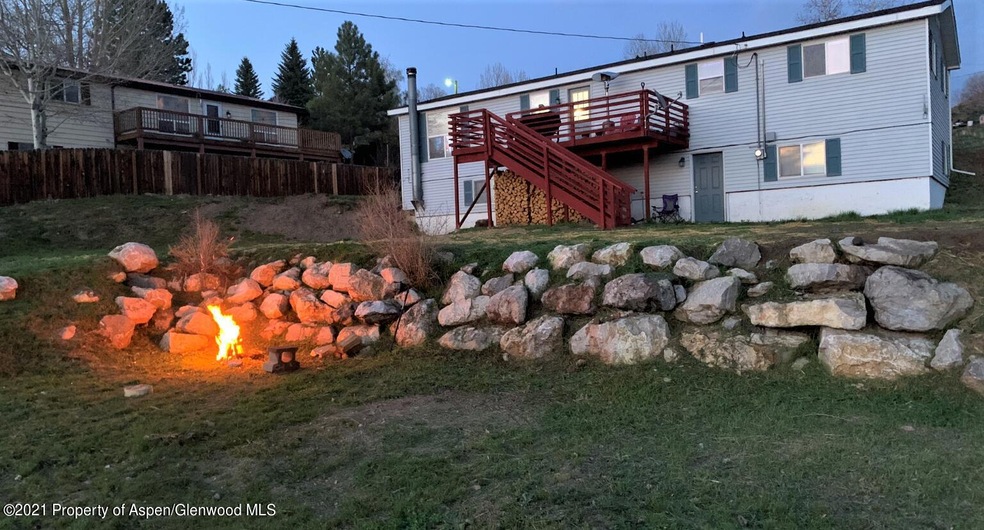 1052 Colorado St, Craig, CO 81625 - photo 1