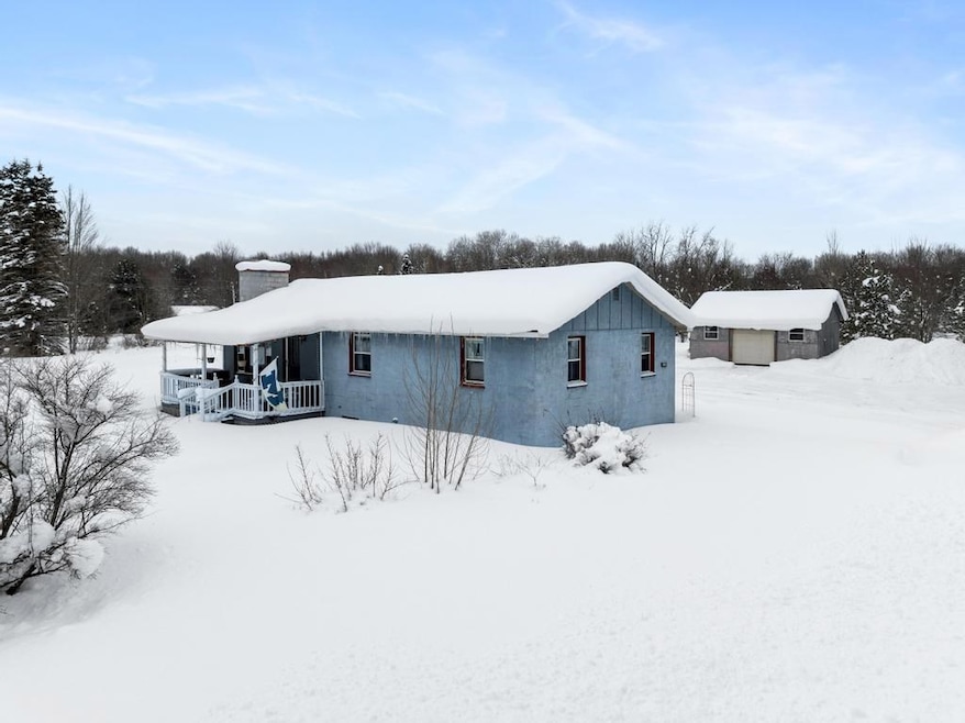 Sold $305,000