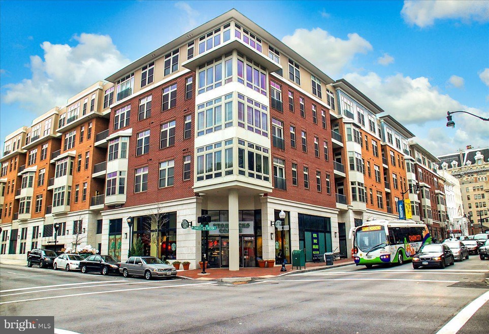 Twelve 09 unit 215, Baltimore, MD 21201 - photo 1