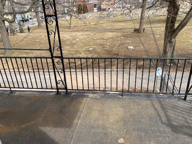 139 N 10th St unit 2, Allentown, PA 18102 - photo 1