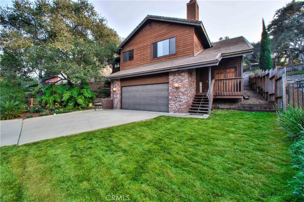 Sold $895,000 • Co-Listing Agent