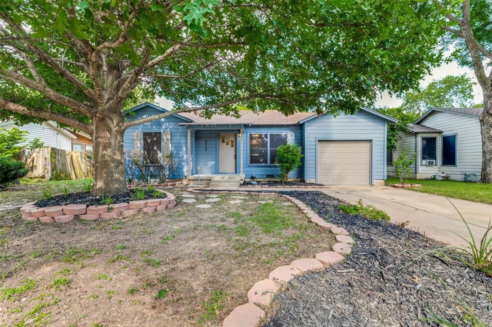 313 Harrison Ln, Hurst, TX 76053 - photo 1