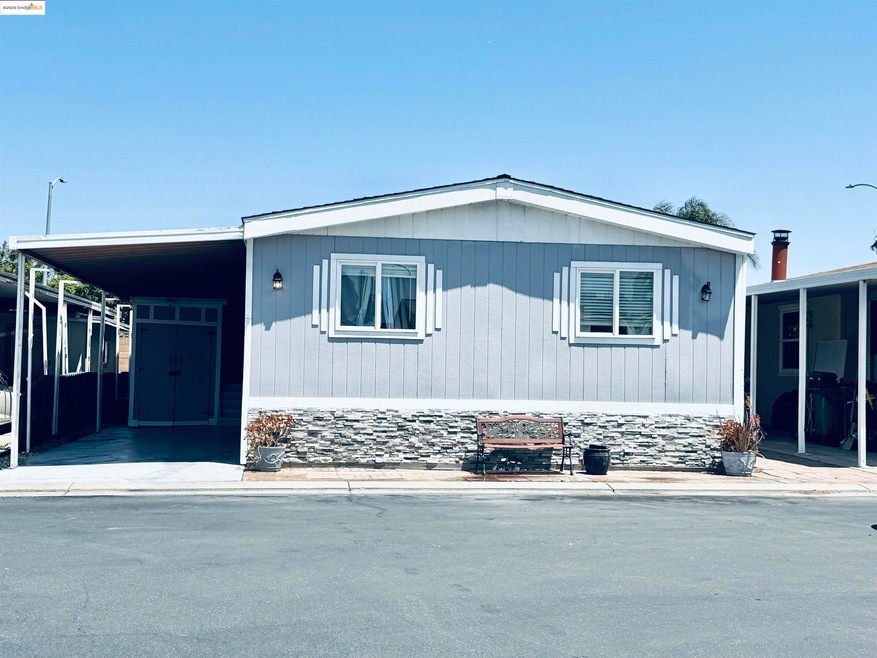 812 W CLOVER, SPC 89, TRACY, CA 95376