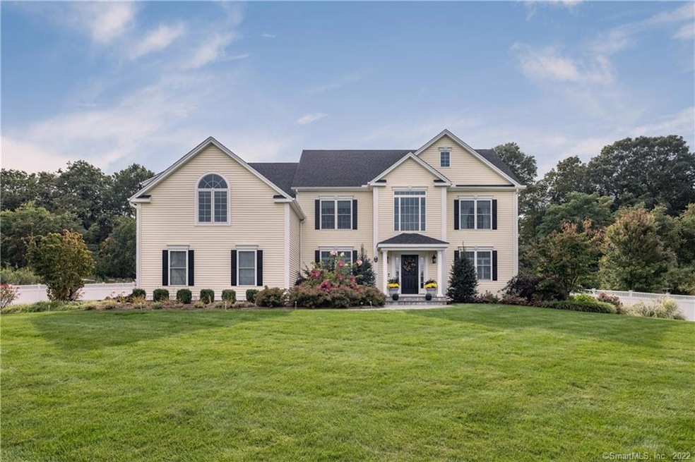 87 Wildcat Springs Dr, Madison, CT 06443 - photo 1