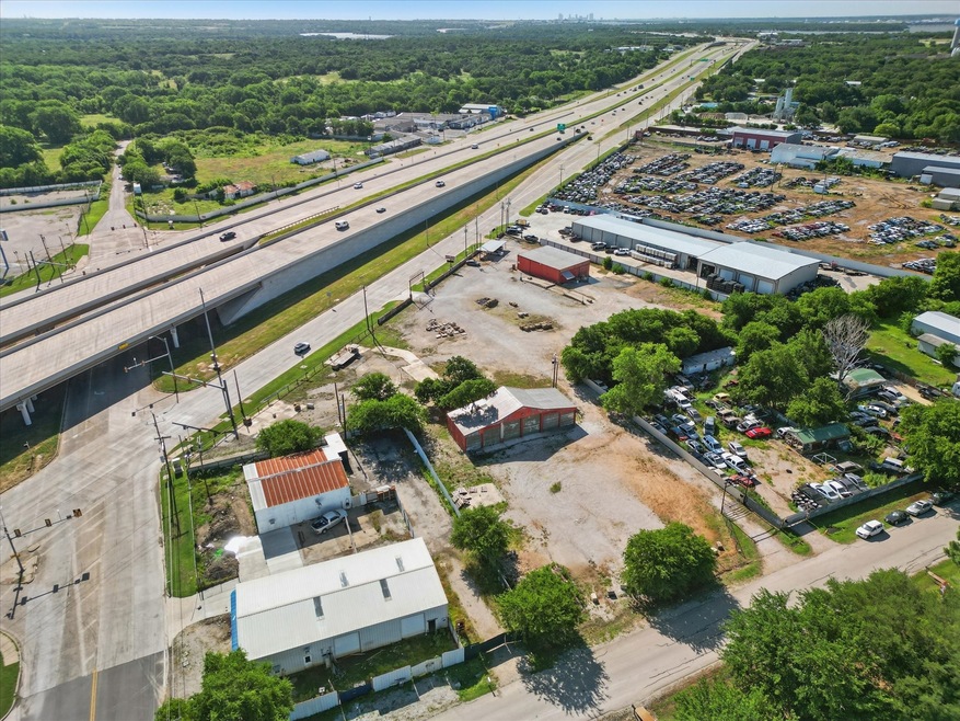 Pending $1,200,000 • Co-Listing Agent