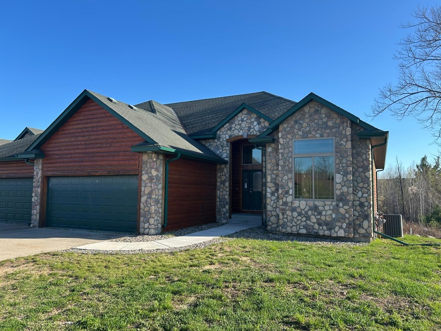 Pending $329,000 • Co-Listing Agent