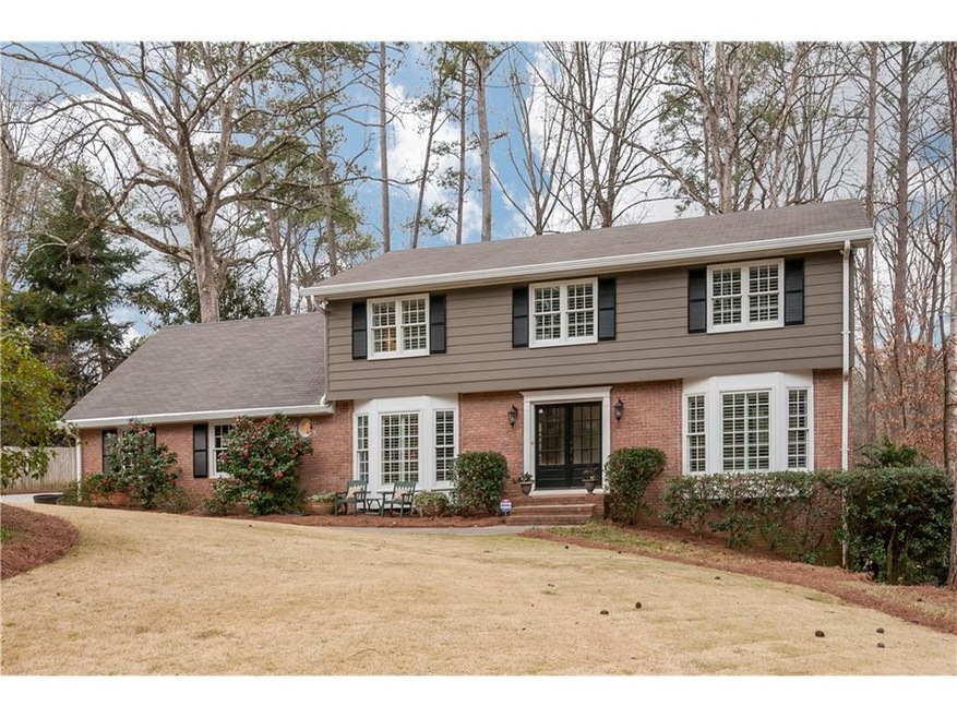 Adorable renovated traditional in award winning sc