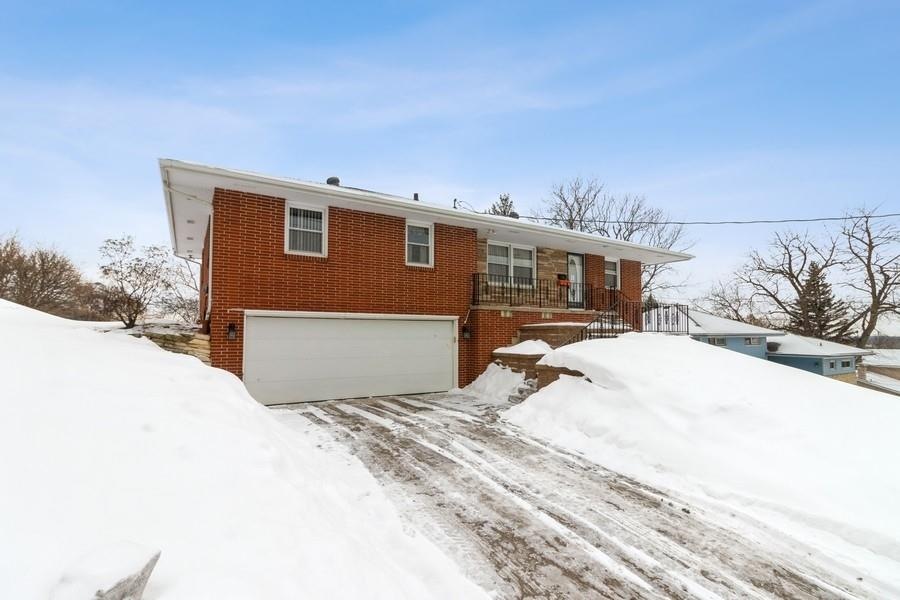 2535 Hull Ave, Des Moines, IA 50317 - photo 1