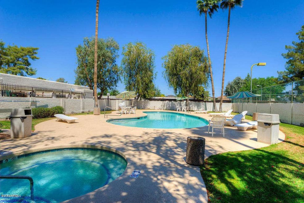pool 1