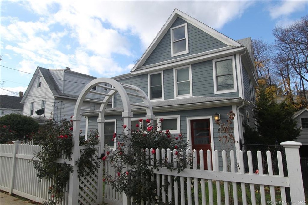 240 Davis Ave, Greenwich, CT 06830 - photo 1