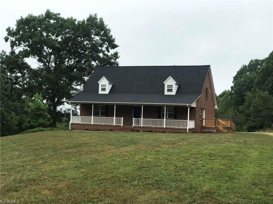 3338 Keyauwee Ridge Rd, Asheboro, NC 27205 - photo 1