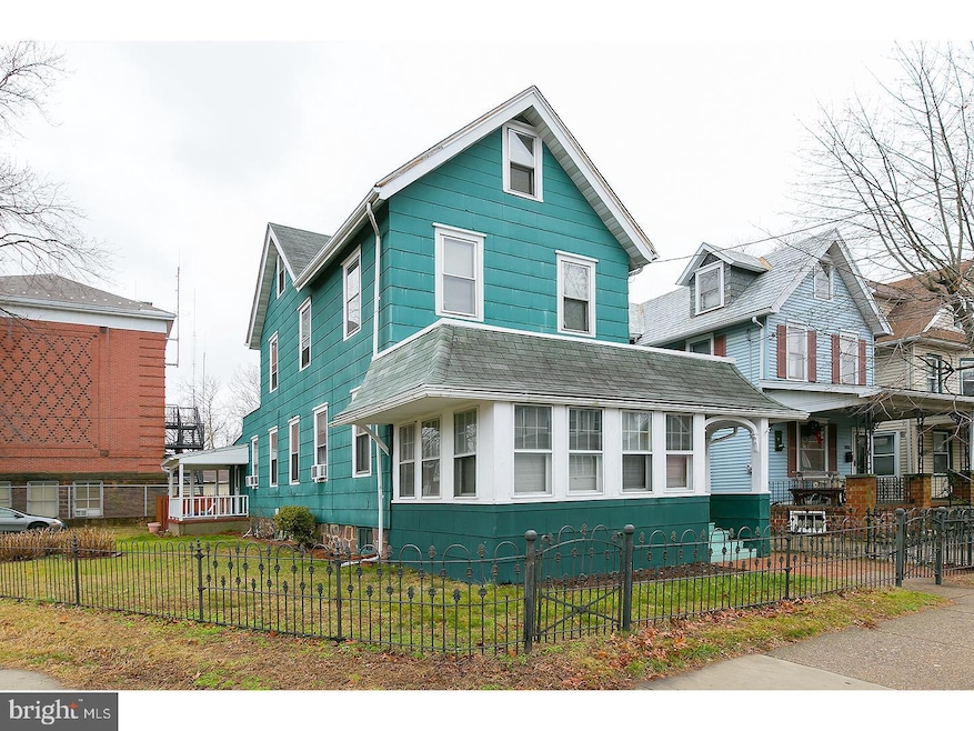 854 Monmouth St, Gloucester City, NJ 08030 - photo 1