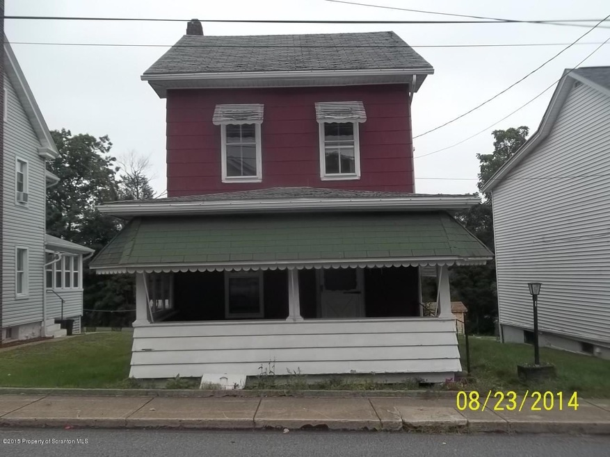 137 Lauderburn Ave, Weatherly, PA 18255 - photo 1