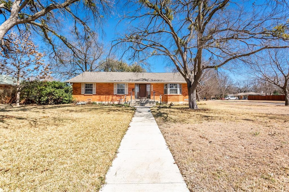 Sold • Co-Listing Agent