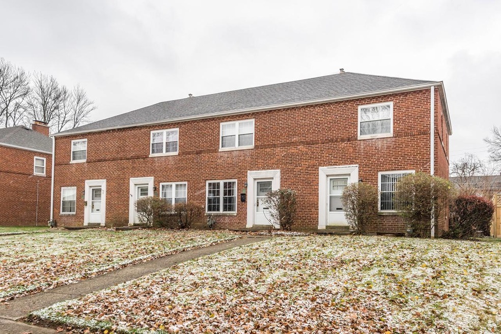 597 Chatham Rd, Columbus, OH 43214 - photo 1