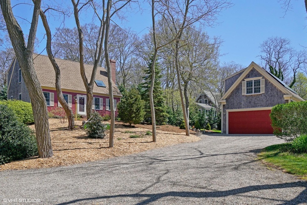 3 bedroom Cape & garage