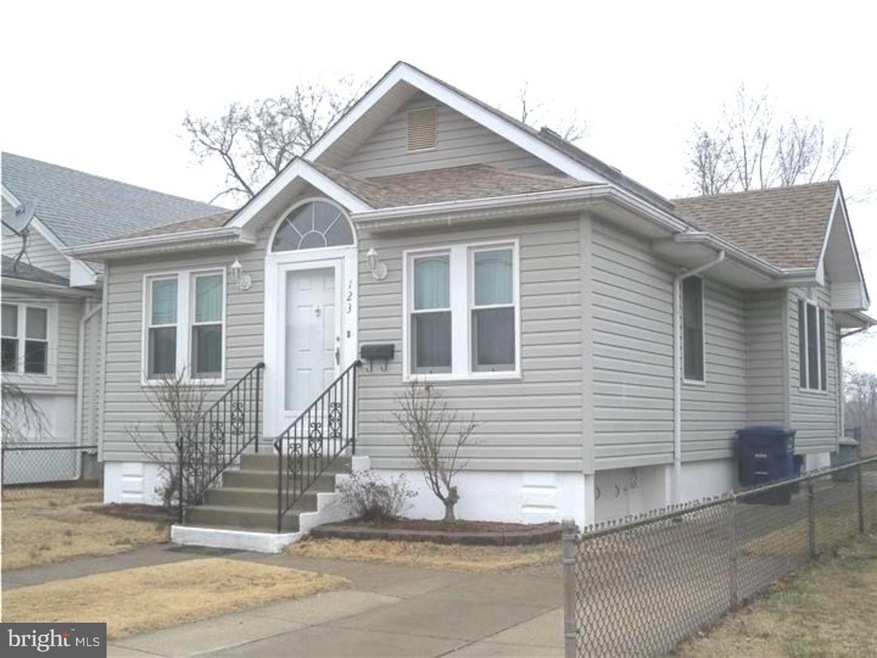 123 Kossuth St, Riverside, NJ 08075 - photo 1