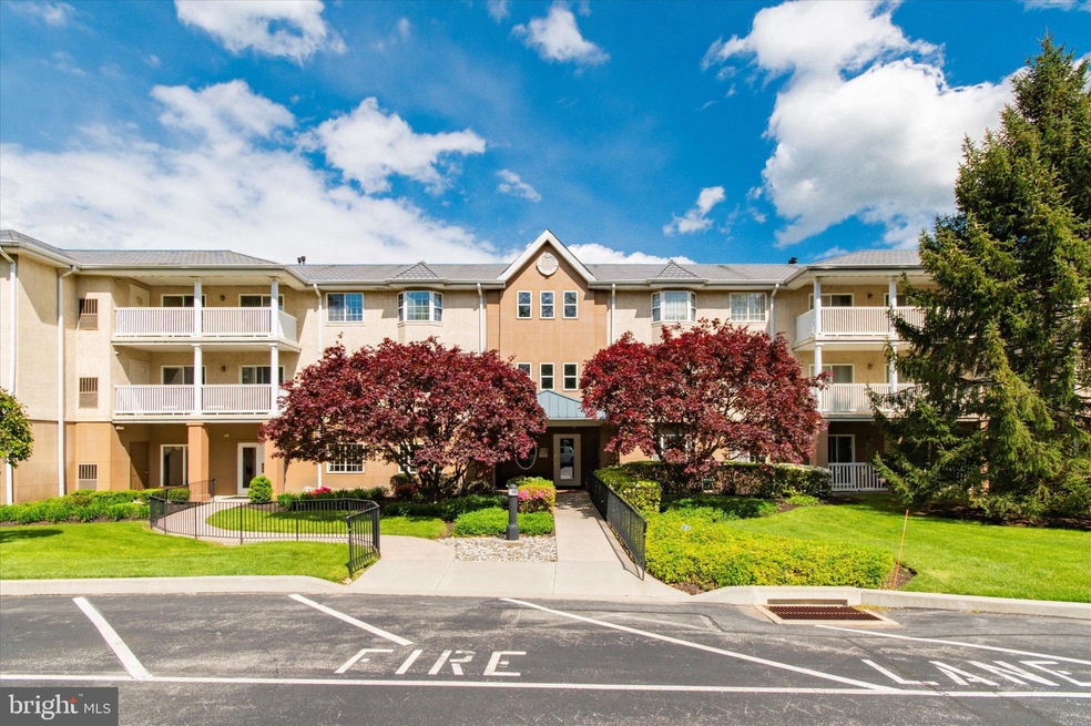 105 Paoli Pointe Dr unit 105, Paoli, PA 19301 - photo 1