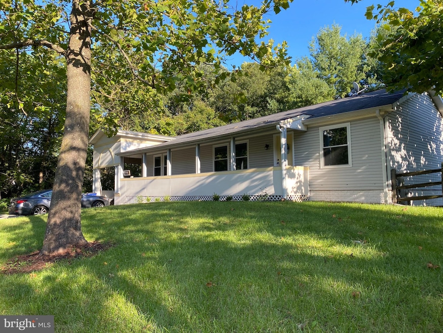 8900 Twelve Sons Ct, Jessup, MD 20794 - photo 1