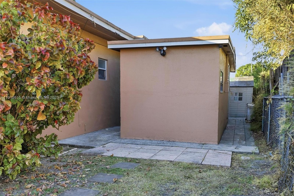 2445 SW 18th St unit 5, Miami, FL 33145 - photo 1