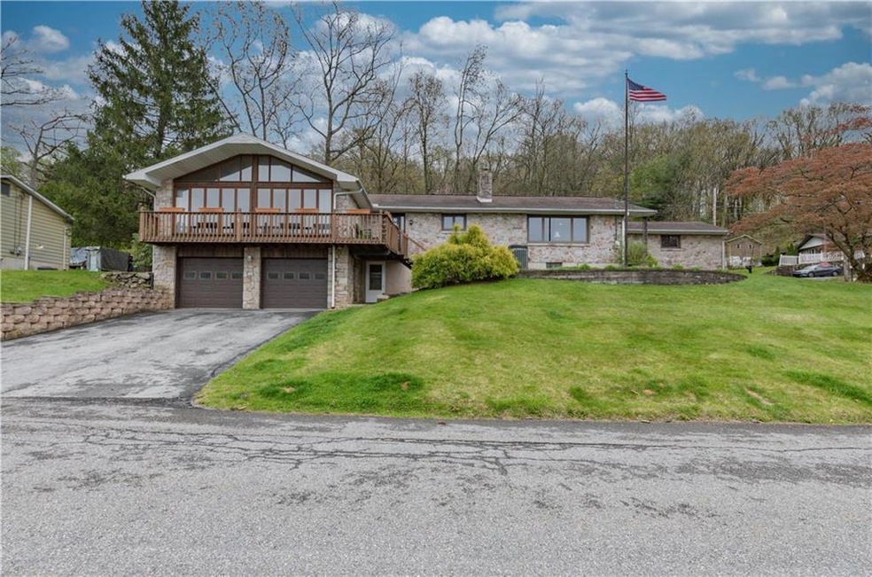 1711 Linda Ln, Allentown, PA 18103 - photo 1