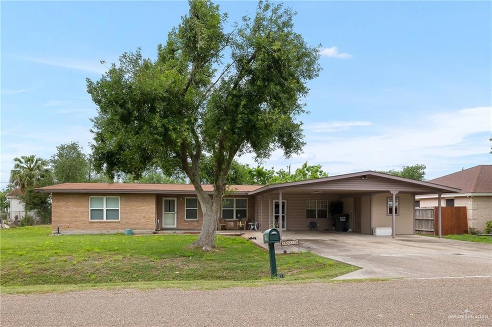 203 Walter Wagers St, Weslaco, TX 78599 - photo 1