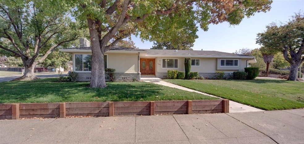 7601 Prescott Way, Sacramento, CA 95823 - photo 1